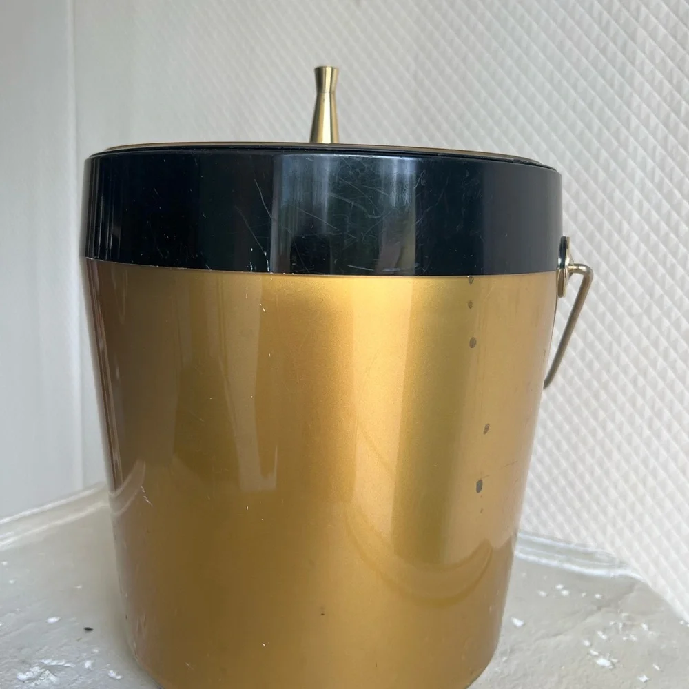 Mid Century Ice Bucket Wine Chiller, Atomic Style Vintage 1960s